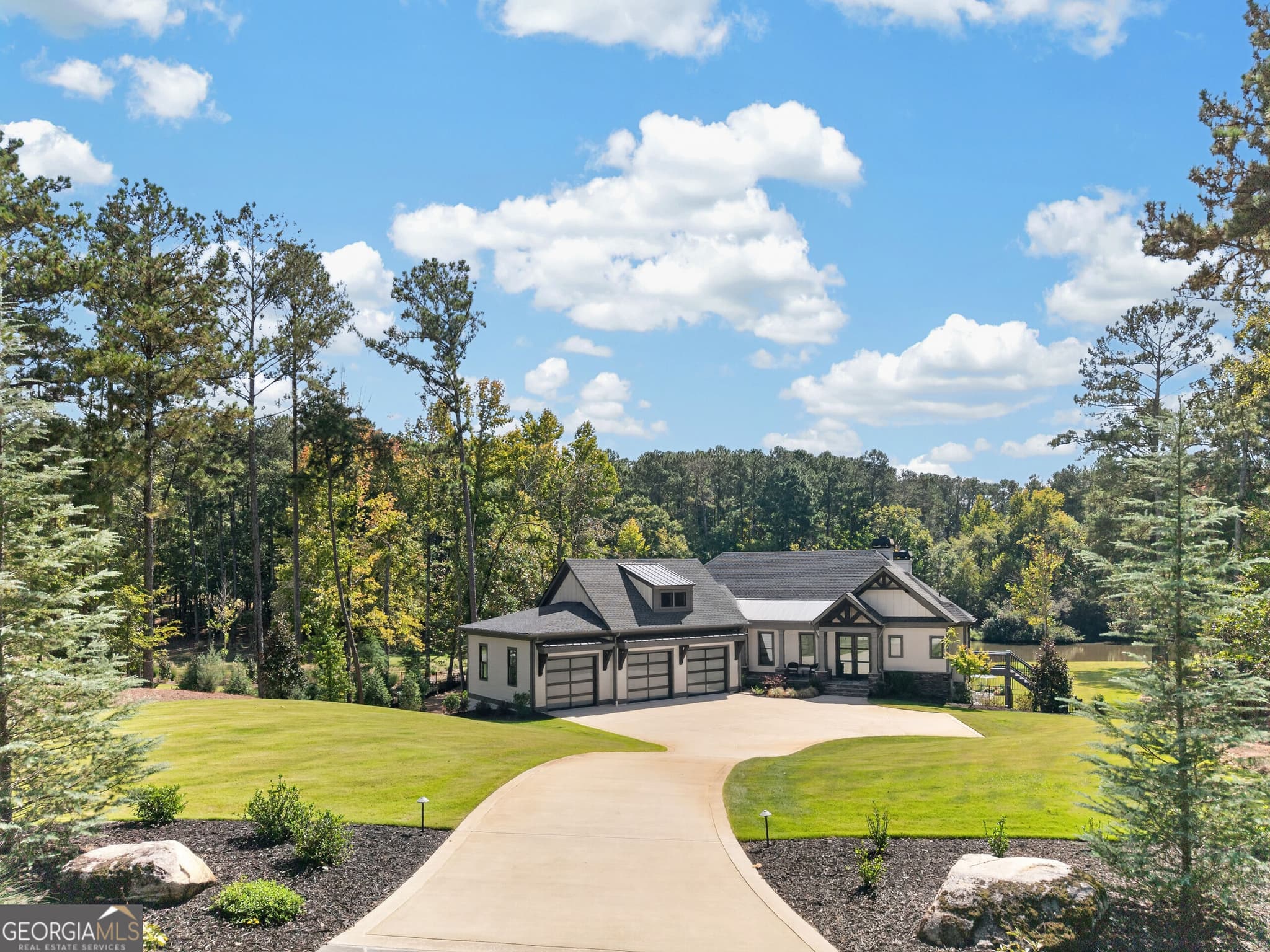 5 bedroom, 4.5 bathroom, 4,128 sq ft single family residence for sale at 1041 Forrest Highlands, Greensboro, GA 30642 — photo 2