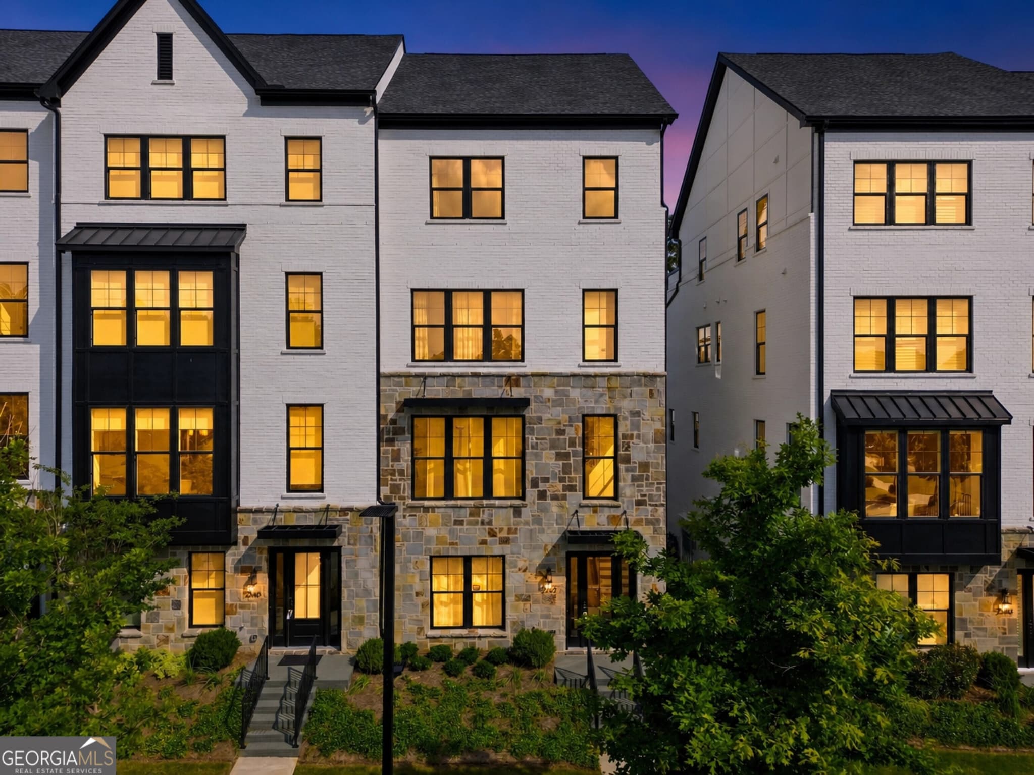 3 bedroom, 4.5 bathroom, 3,553 sq ft townhouse for rent at 2042 Juliette Avenue, Alpharetta, GA 30009 for $5,650 a month — photo 1 of 1