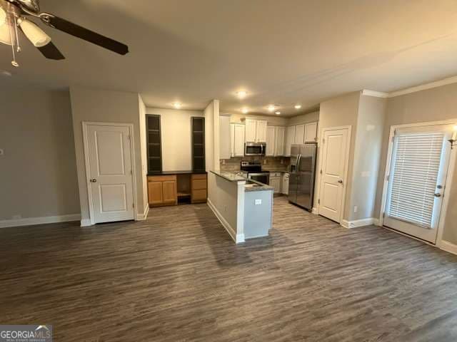 3 bedroom, 2.5 bathroom townhouse for rent at 7127 Fringe Flower Drive 6, Austell, GA 30168 for $2,200 a month — photo 4