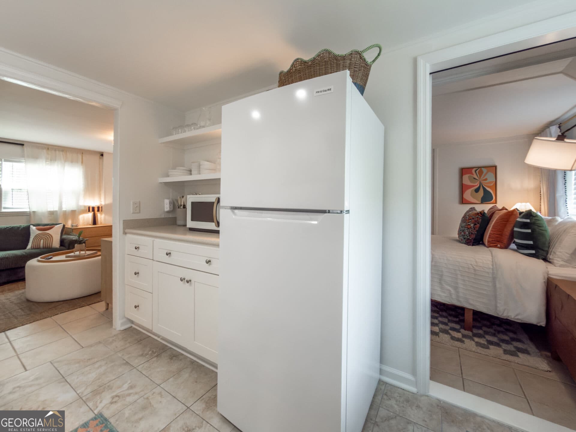 1 bedroom, 1 bathroom, 595 sq ft apartment for rent at 1202 Miller Avenue, Tybee Island, GA 31328 for $2,050 a month — photo 9