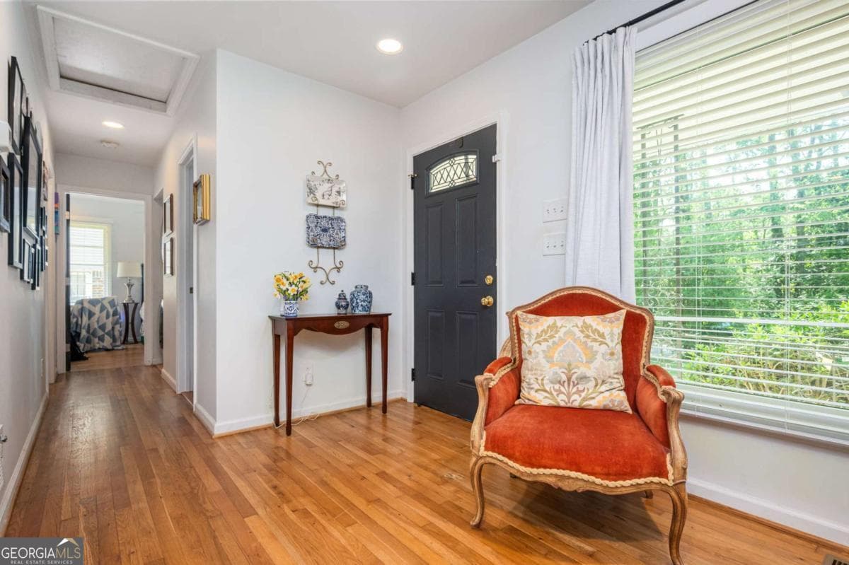 2 bedroom, 2 bathroom, 1,100 sq ft single family residence for sale at 1428 Sandy Lane, Decatur, GA 30032 — photo 5