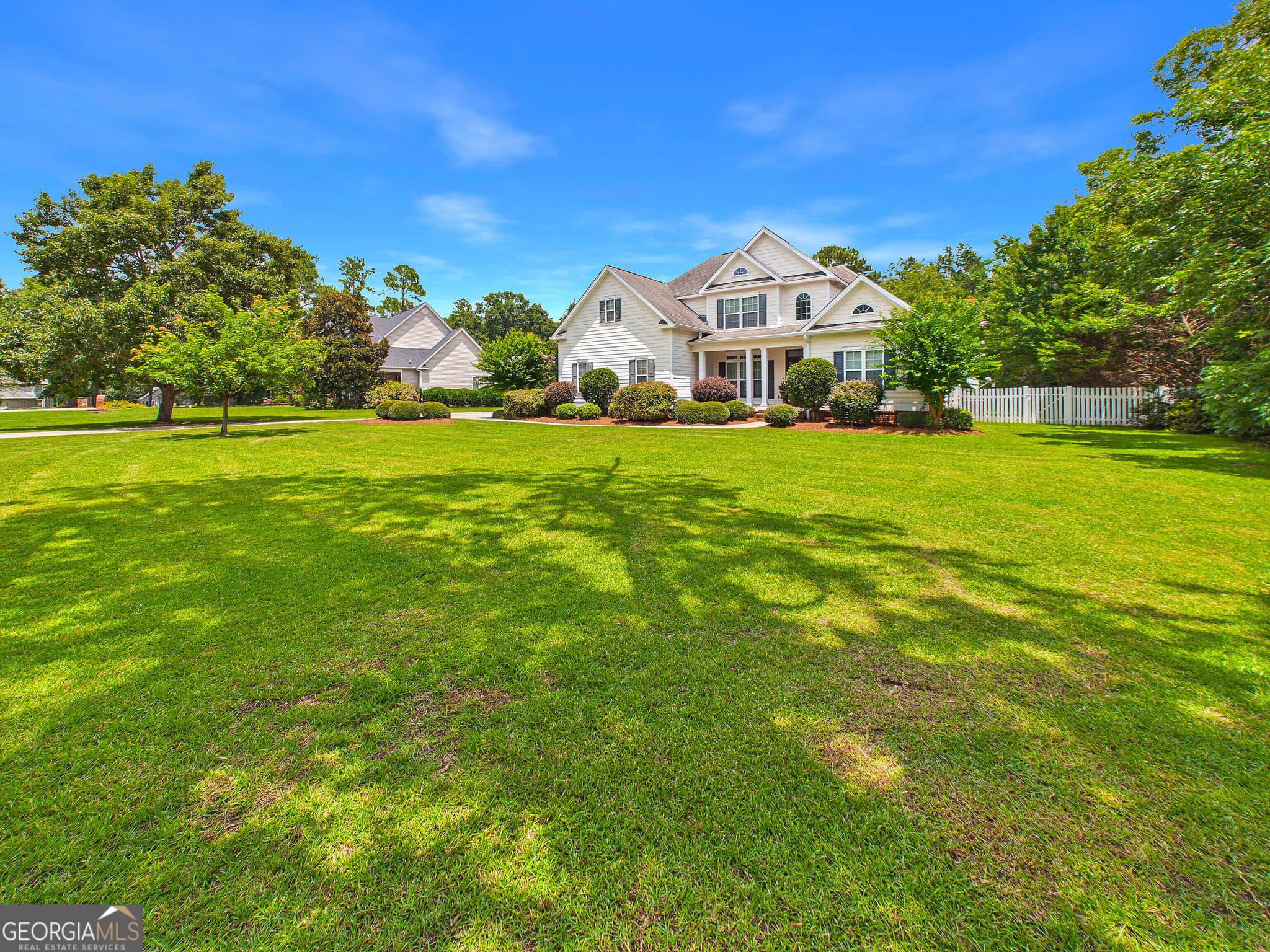 4 bedroom, 2.5 bathroom, 2,661 sq ft single family residence for sale at 106 Walden Crossing, Macon, GA 31216 — photo 3
