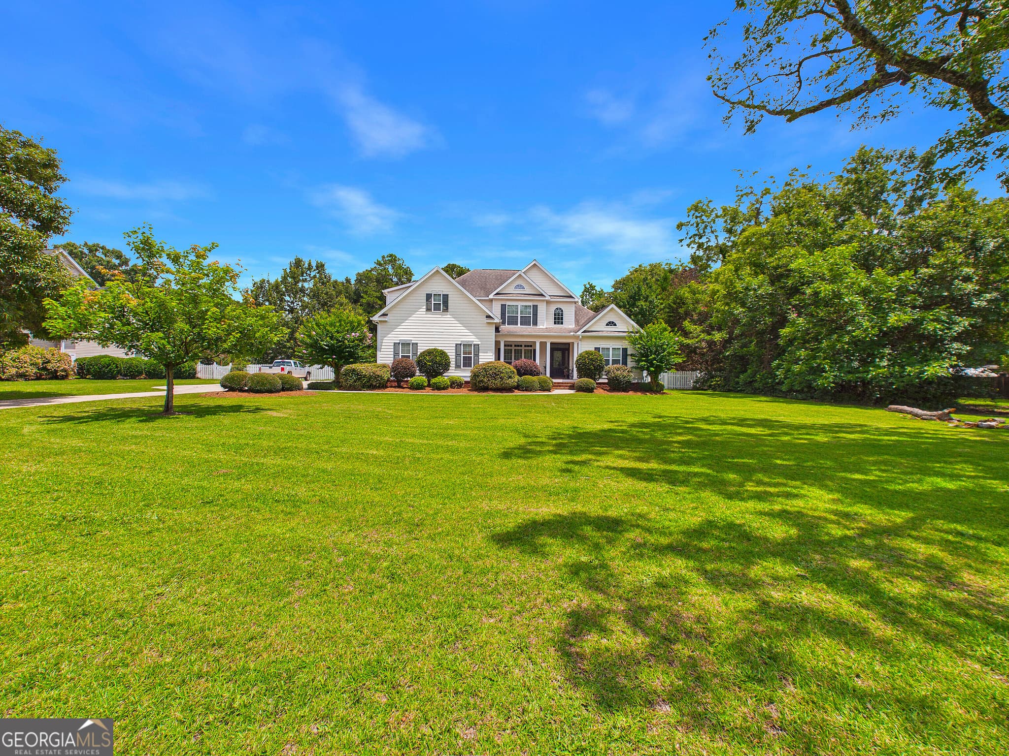 4 bedroom, 2.5 bathroom, 2,661 sq ft single family residence for sale at 106 Walden Crossing, Macon, GA 31216 — photo 4
