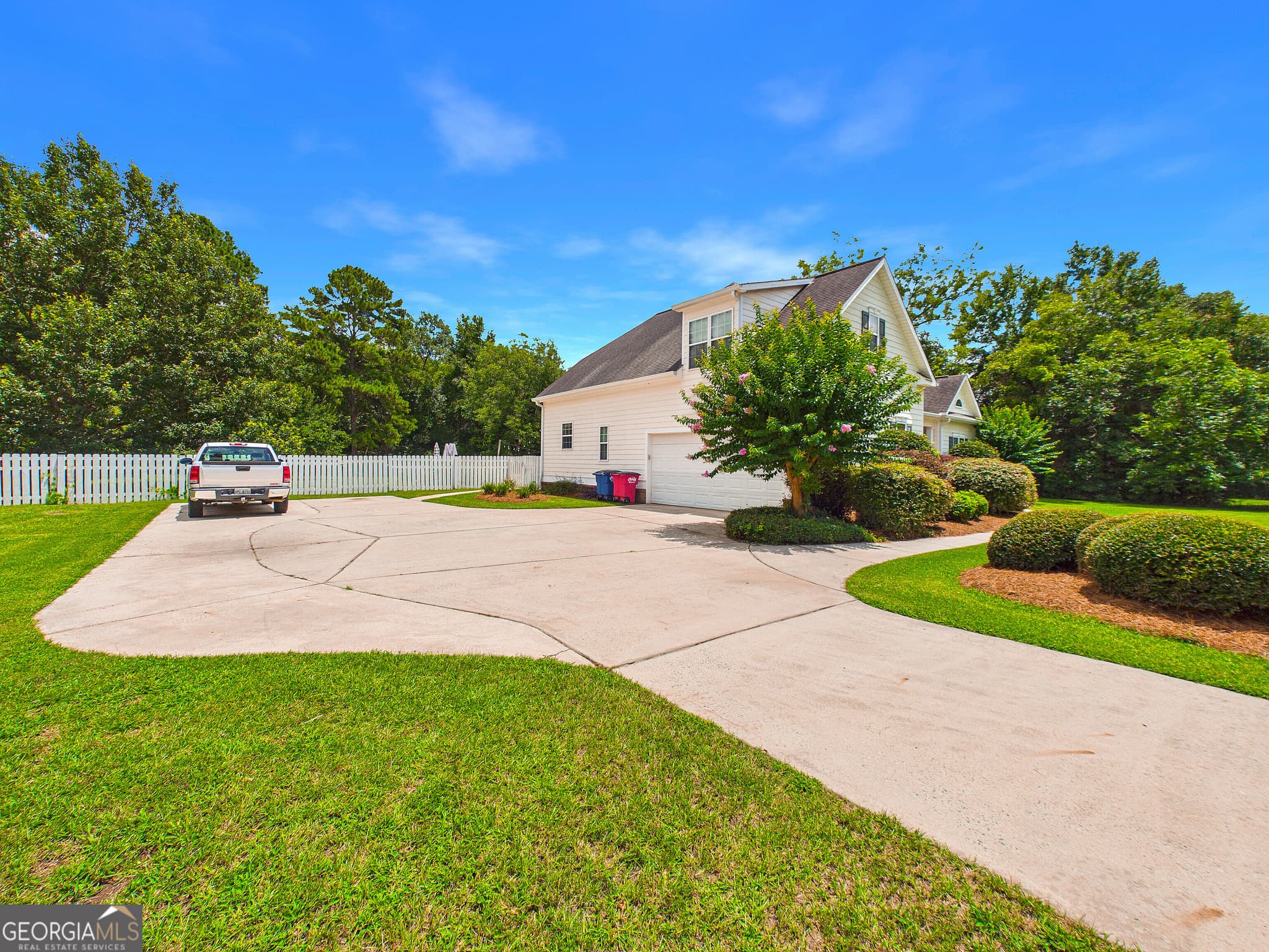 4 bedroom, 2.5 bathroom, 2,661 sq ft single family residence for sale at 106 Walden Crossing, Macon, GA 31216 — photo 8