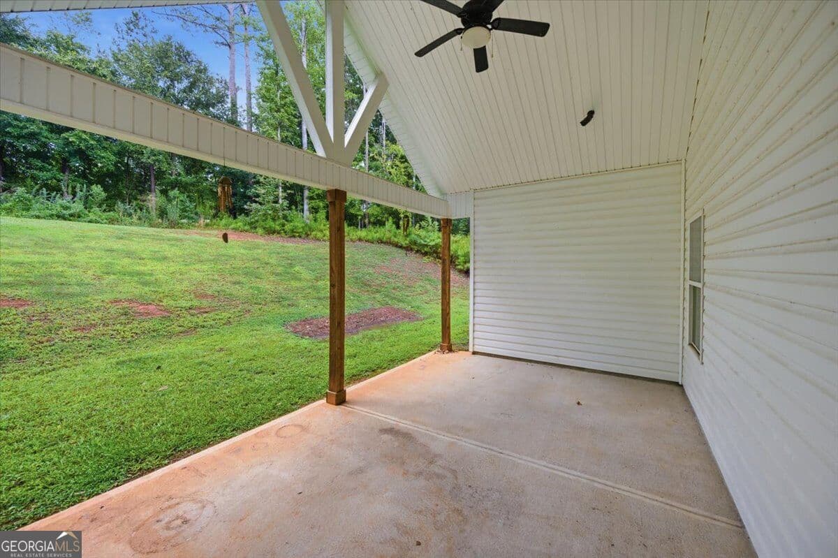5 bedroom, 3.5 bathroom, 2,536 sq ft single family residence for sale at 5940 Wesleyan Drive, Macon, GA 31210 — photo 9