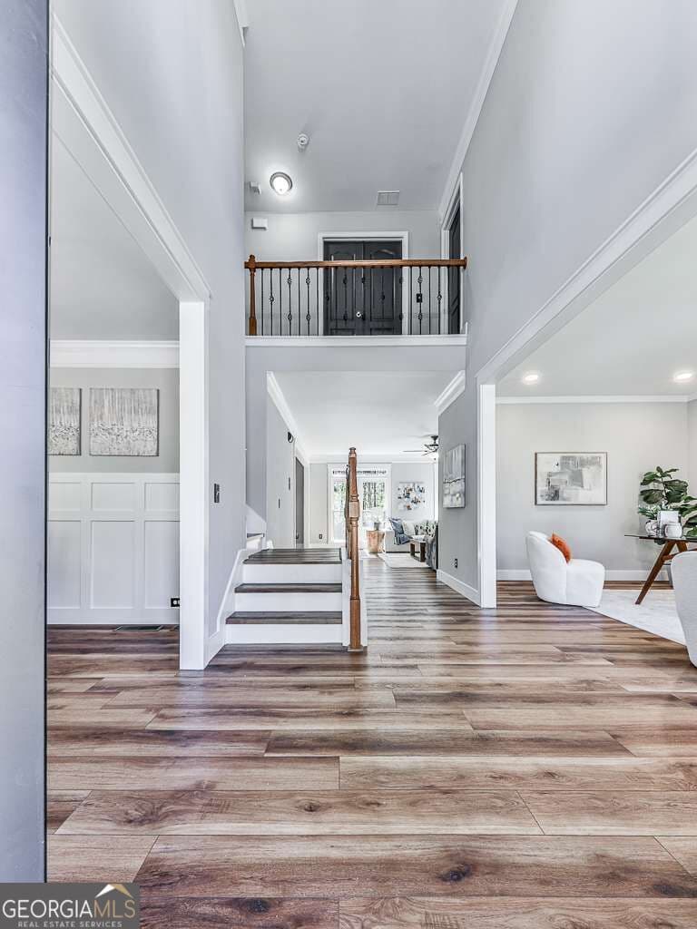 4 bedroom, 2.5 bathroom, 3,061 sq ft single family residence for sale at 304 Mountain Laurel Walk, Canton, GA 30114 — photo 2