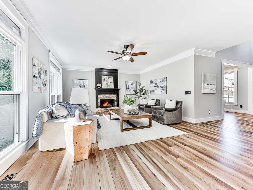 4 bedroom, 2.5 bathroom, 3,061 sq ft single family residence for sale at 304 Mountain Laurel Walk, Canton, GA 30114 — photo 9