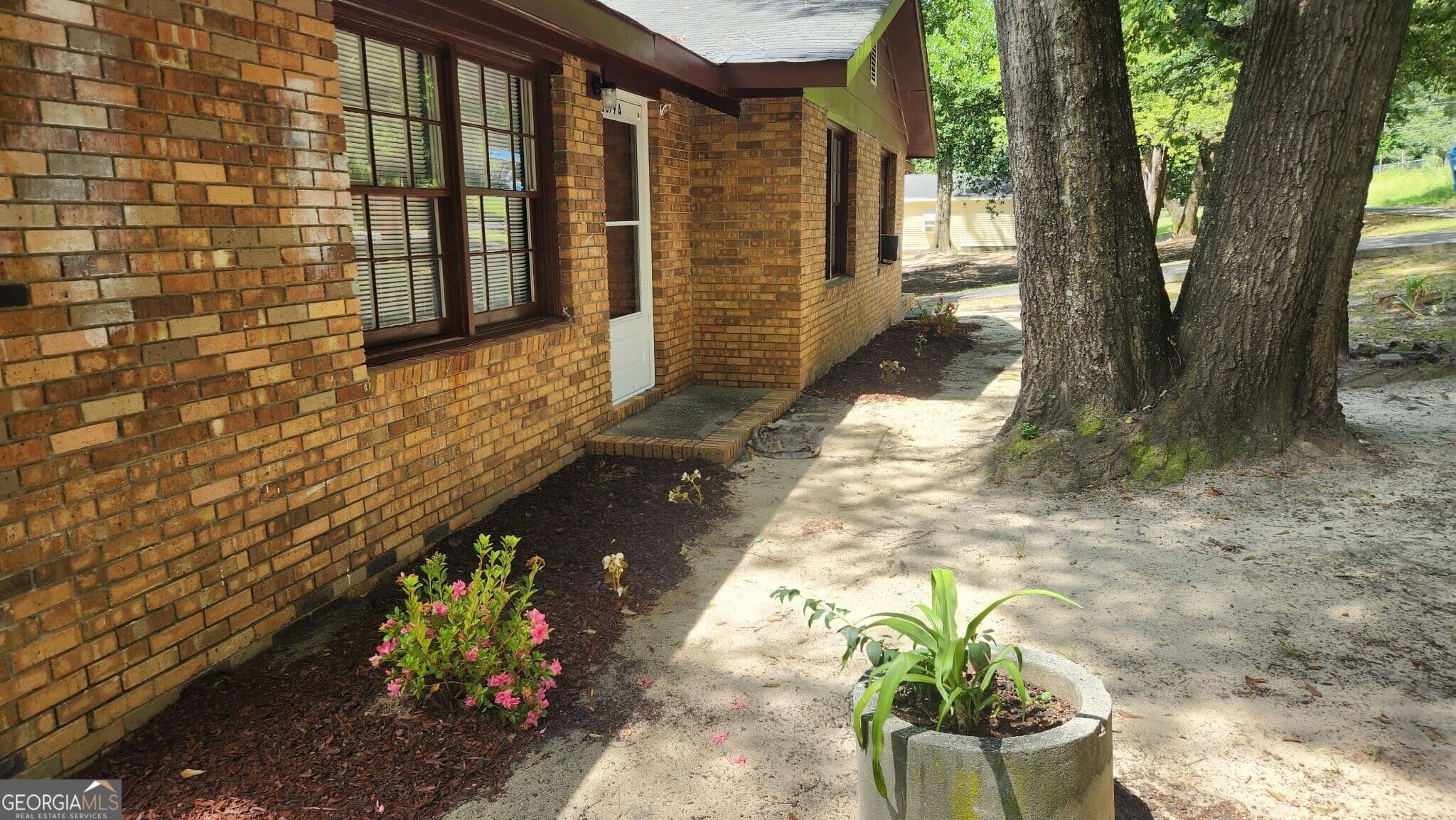 2 bedroom, 1 bathroom single family residence for rent at 1379 Wills Place, Macon, GA 31211 for $1,000 a month