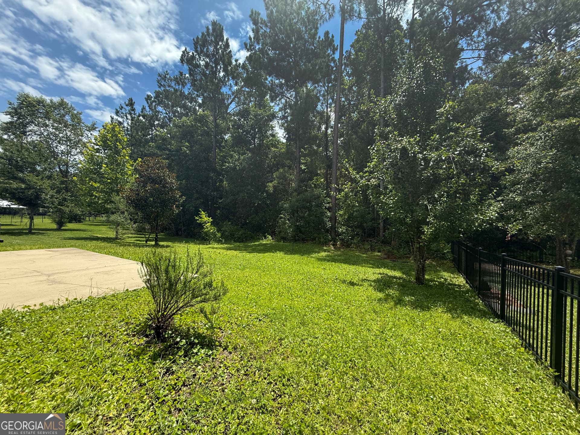 5 bedroom, 3 bathroom, 2,940 sq ft single family residence for sale at 122 Brooklet Circle, St. Marys, GA 31558 — photo 6