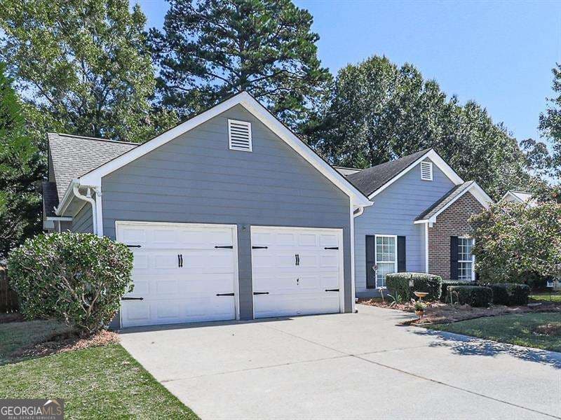 3 bedroom, 2 bathroom, 1,494 sq ft single family residence for sale at 21 Freedom Drive, Cartersville, GA 30121 — photo 2