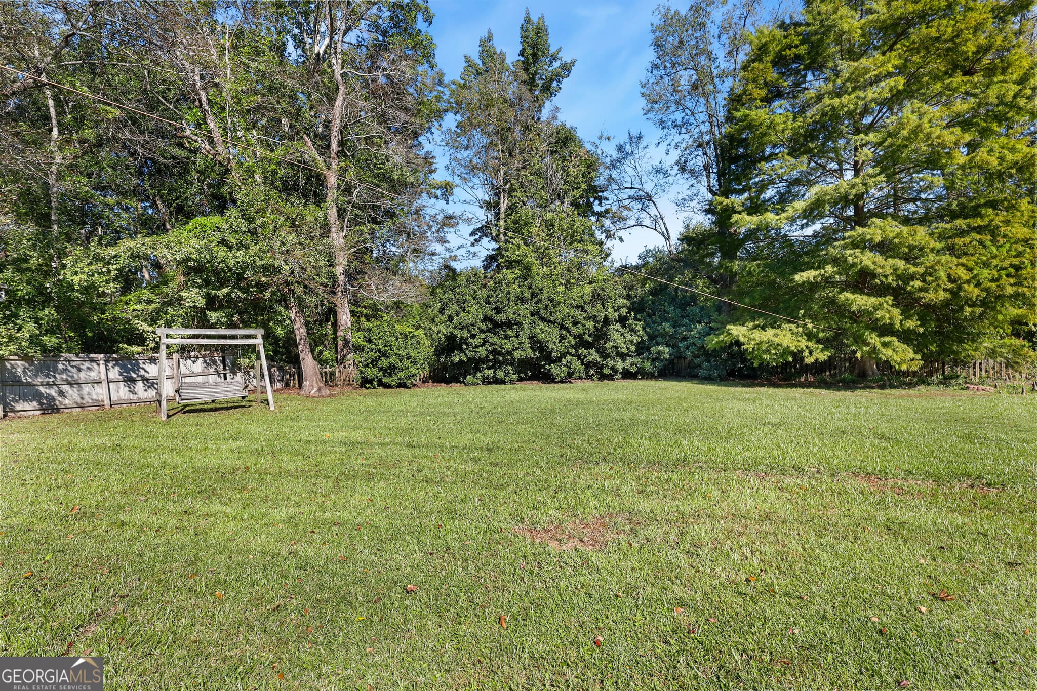 3 bedroom, 2 bathroom, 1,753 sq ft single family residence for sale at 1139 Bartlett Drive, Statesboro, GA 30461 — photo 6
