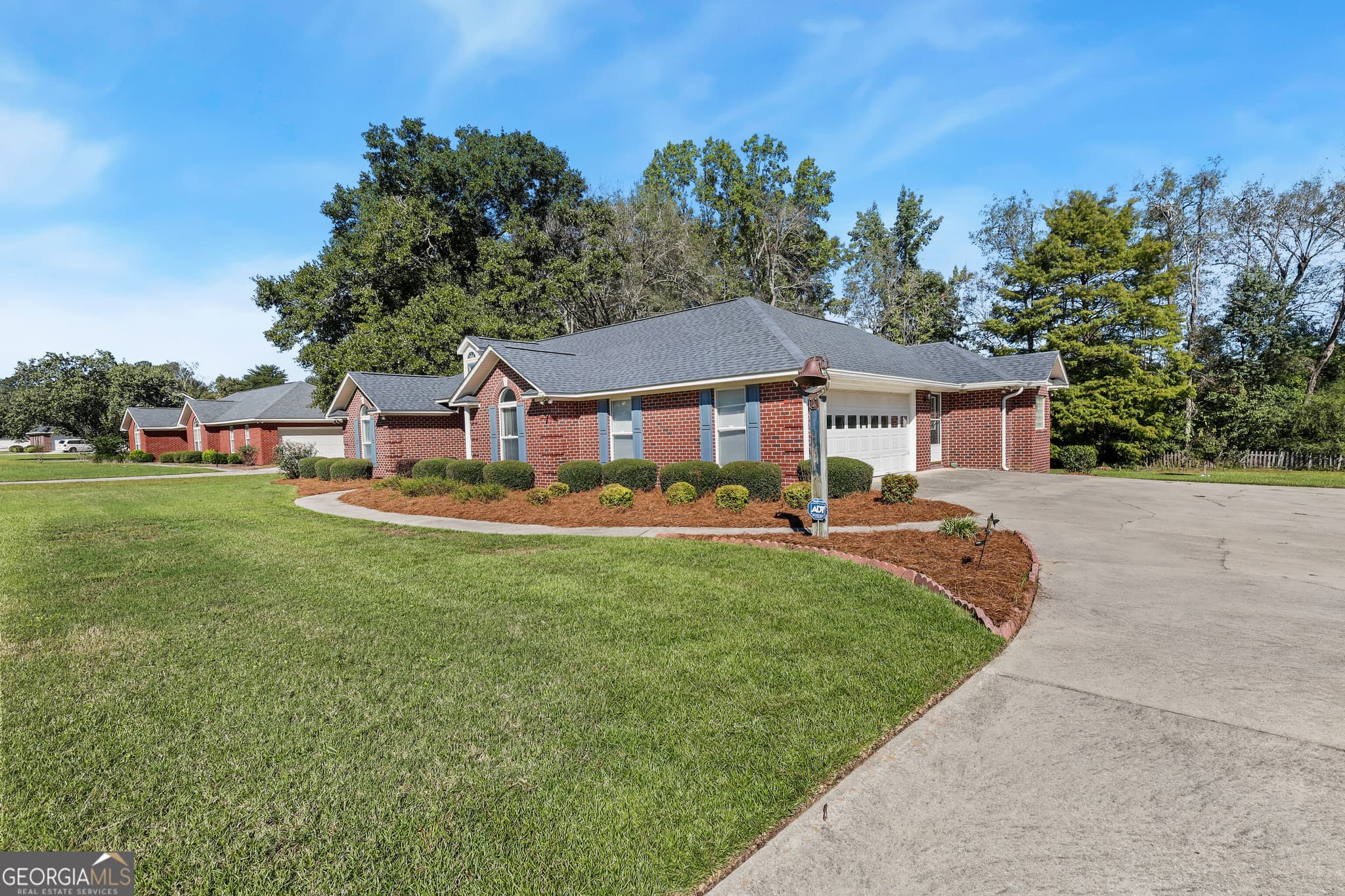 3 bedroom, 2 bathroom, 1,753 sq ft single family residence for sale at 1139 Bartlett Drive, Statesboro, GA 30461 — photo 3