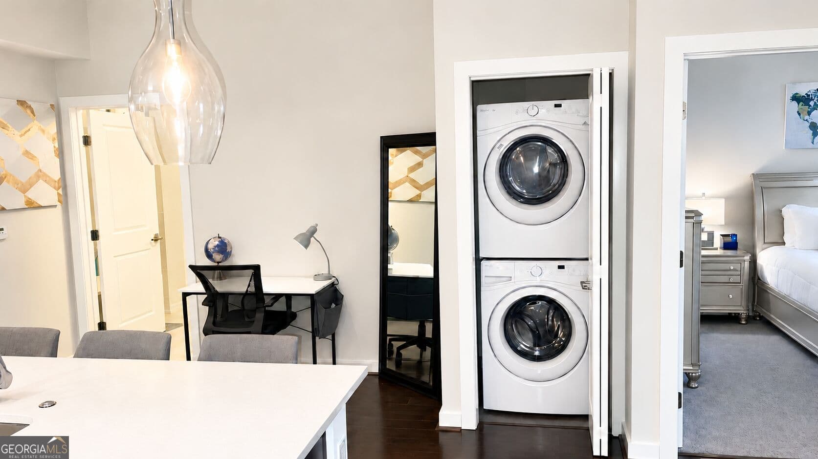 2 bedroom, 2 bathroom, 1,060 sq ft apartment for rent at 3380 NE Peachtree Road S06, Atlanta, GA 30326 for $4,390 a month — photo 6