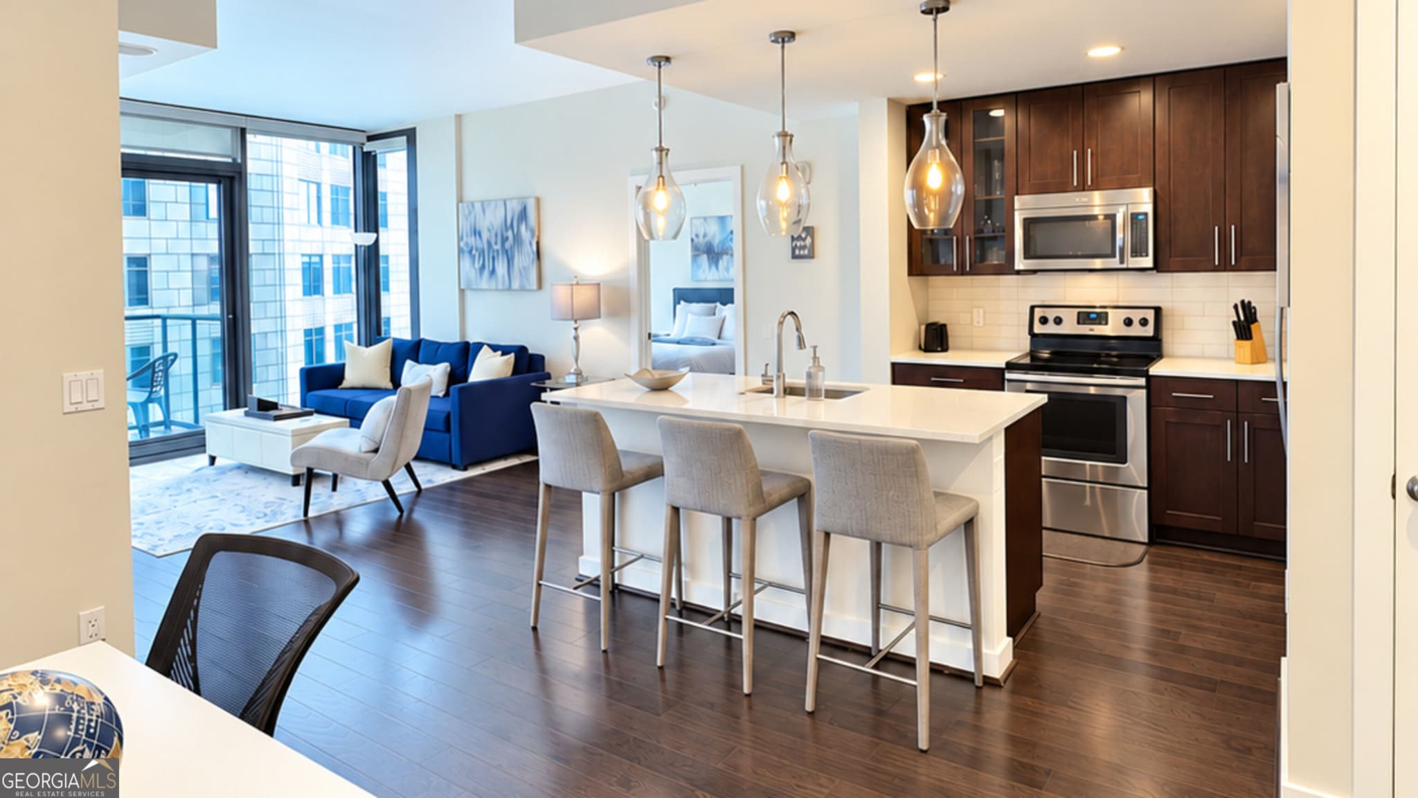 2 bedroom, 2 bathroom, 1,060 sq ft apartment for rent at 3380 NE Peachtree Road S06, Atlanta, GA 30326 for $4,390 a month — photo 1 of 35