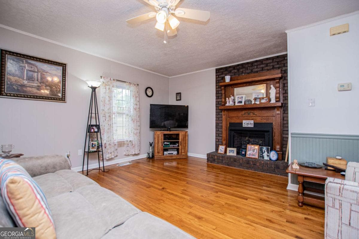 3 bedroom, 2 bathroom, 1,800 sq ft single family residence for sale at 436 County Rd 98, Ranburne, AL 36273 — photo 10