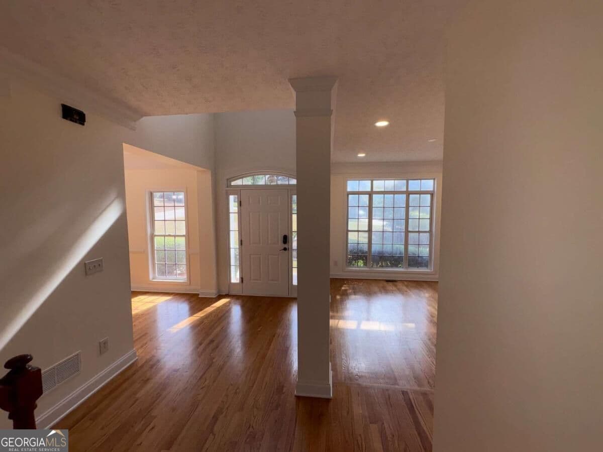 4 bedroom, 2.5 bathroom single family residence for rent at 116 Hickory Trail, Stockbridge, GA 30281 for $3,050 a month — photo 5