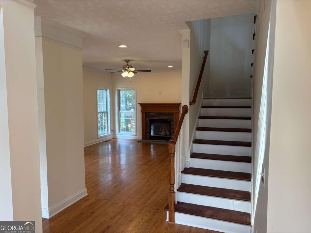 4 bedroom, 2.5 bathroom single family residence for rent at 116 Hickory Trail, Stockbridge, GA 30281 for $3,050 a month — photo 4