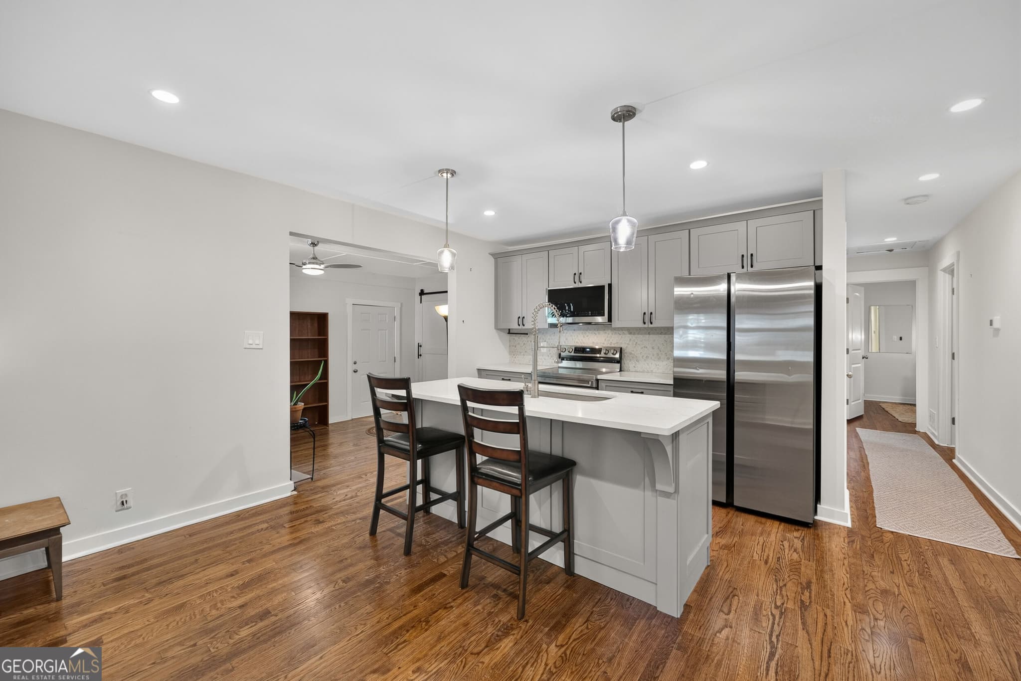 3 bedroom, 2 bathroom, 1,316 sq ft single family residence for sale at 1889 Cannnon Street, Decatur, GA 30032 — photo 2