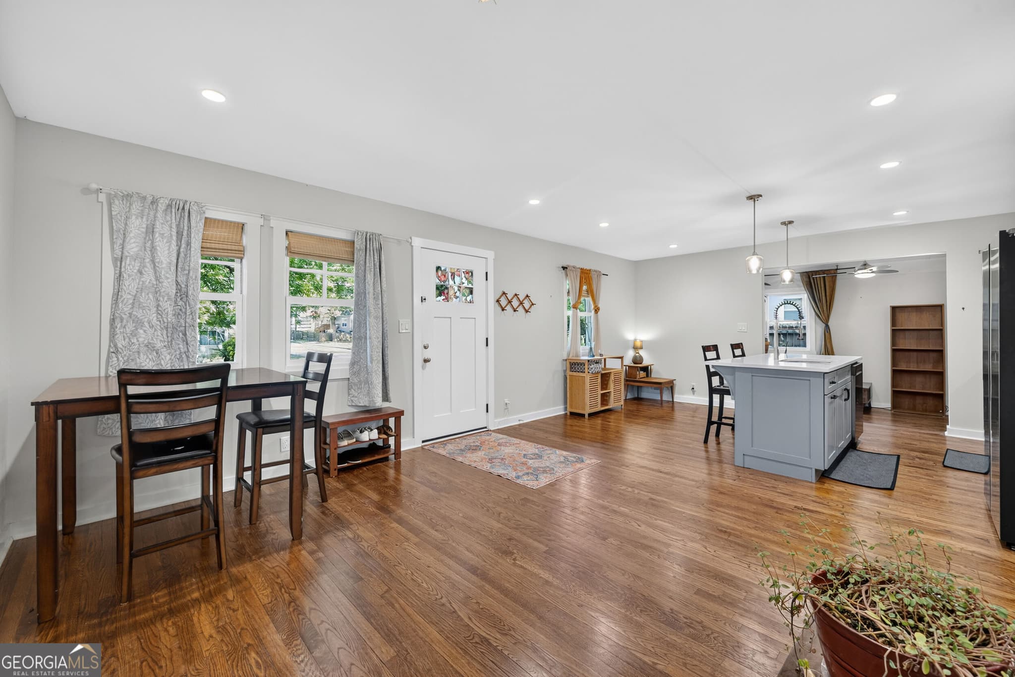 3 bedroom, 2 bathroom, 1,316 sq ft single family residence for sale at 1889 Cannnon Street, Decatur, GA 30032 — photo 3