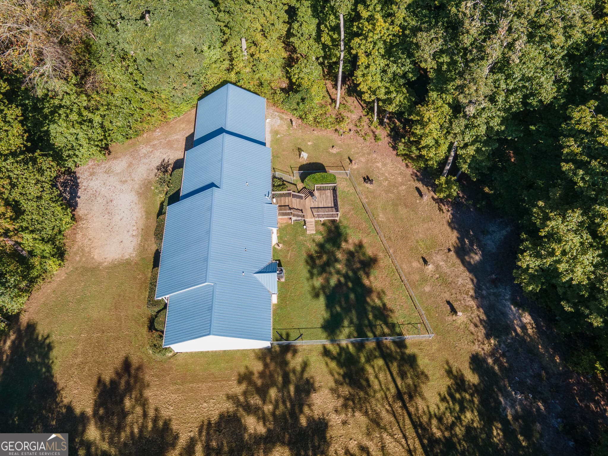 3 bedroom, 2 bathroom, 1,909 sq ft single family residence for sale at 1326 Little Vine Road, Temple, GA 30179 — photo 7