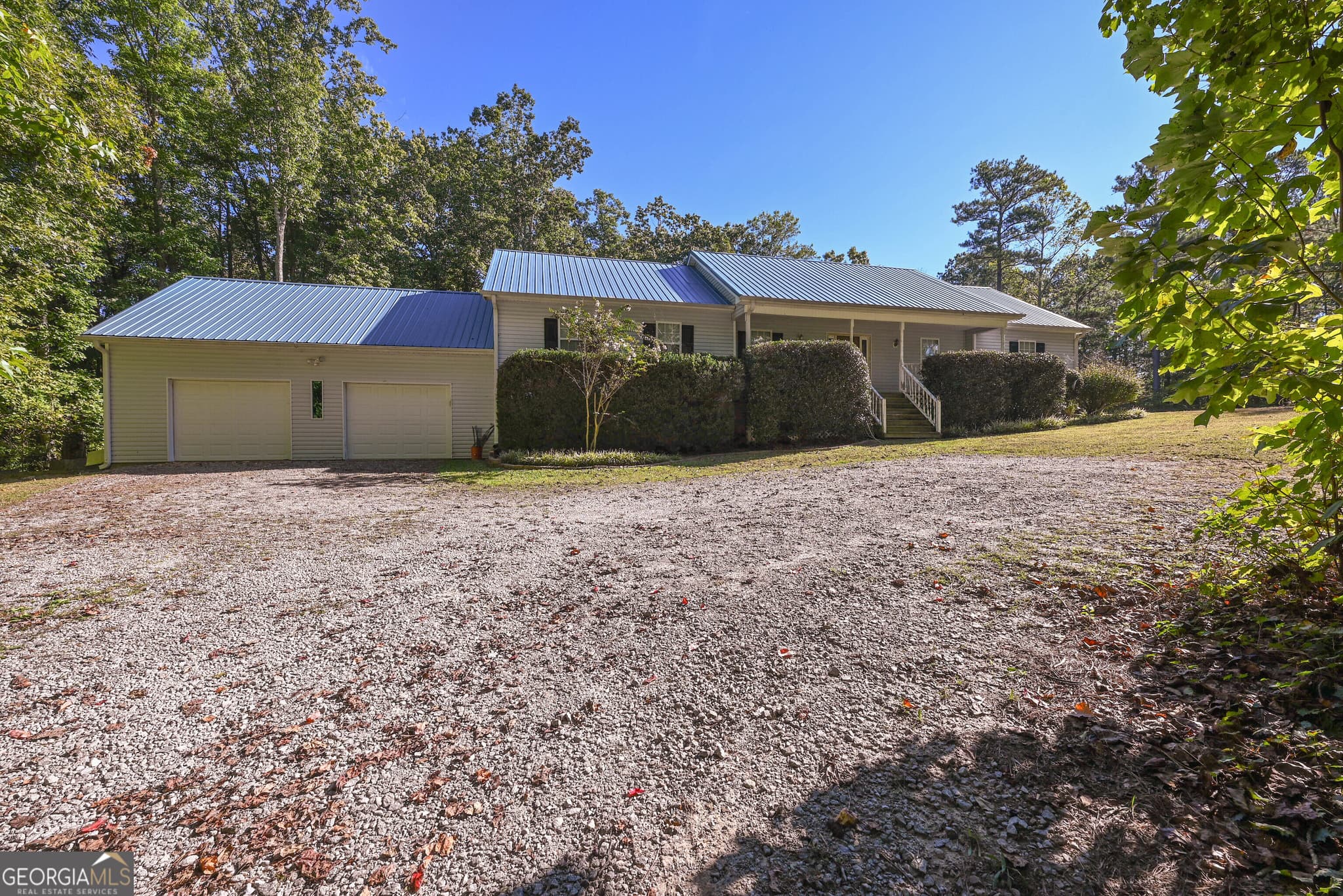 3 bedroom, 2 bathroom, 1,909 sq ft single family residence for sale at 1326 Little Vine Road, Temple, GA 30179