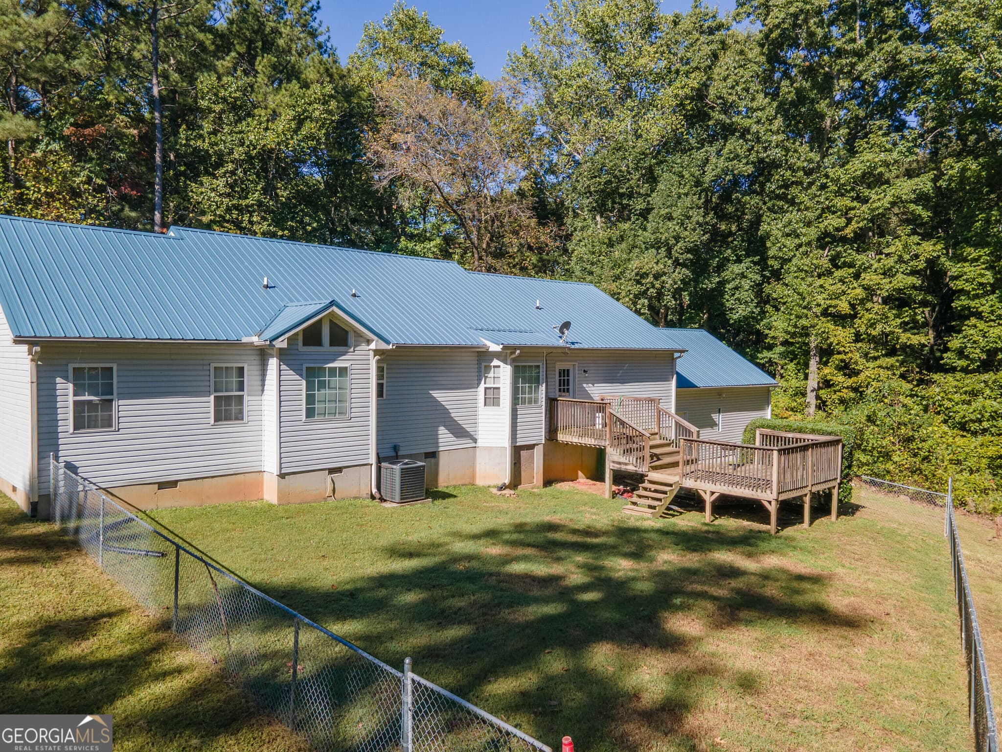 3 bedroom, 2 bathroom, 1,909 sq ft single family residence for sale at 1326 Little Vine Road, Temple, GA 30179 — photo 10