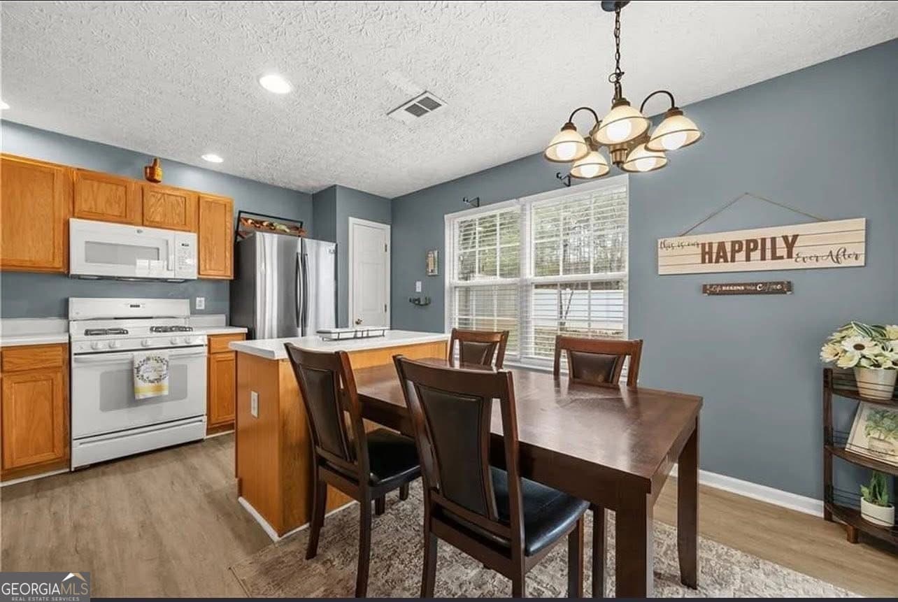 3 bedroom, 2.5 bathroom, 1,260 sq ft single family residence for rent at 188 ILEX Drive, Canton, GA 30114 for $2,250 a month — photo 7