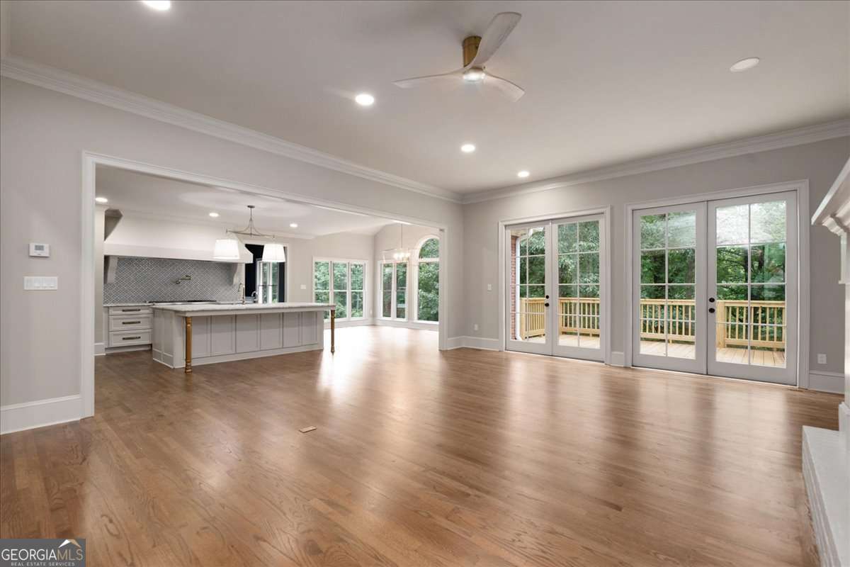 6 bedroom, 4.5 bathroom, 7,086 sq ft single family residence for sale at 1350 Allgood Road, Athens, GA 30606 — photo 7