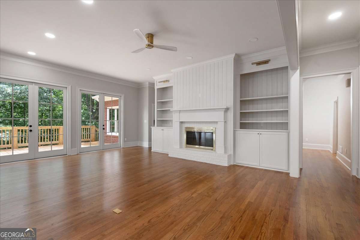 6 bedroom, 4.5 bathroom, 7,086 sq ft single family residence for sale at 1350 Allgood Road, Athens, GA 30606 — photo 5
