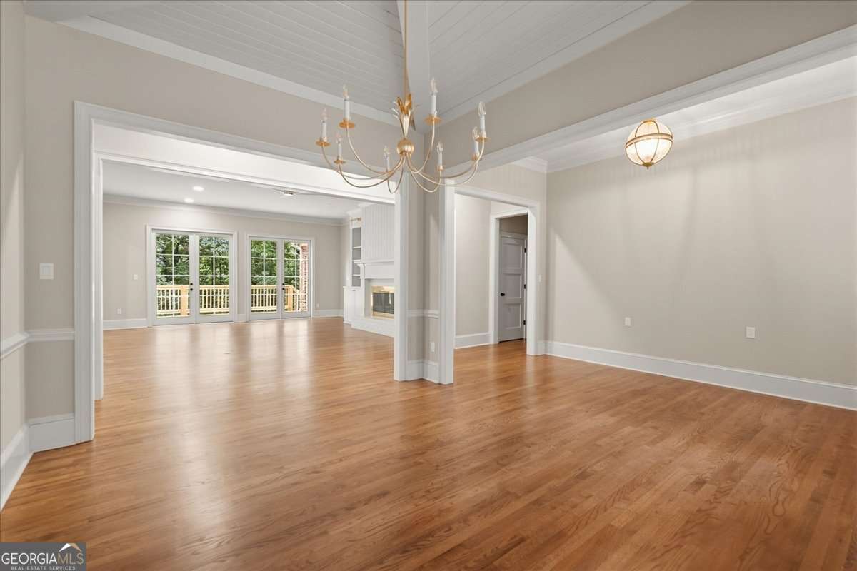 6 bedroom, 4.5 bathroom, 7,086 sq ft single family residence for sale at 1350 Allgood Road, Athens, GA 30606 — photo 4