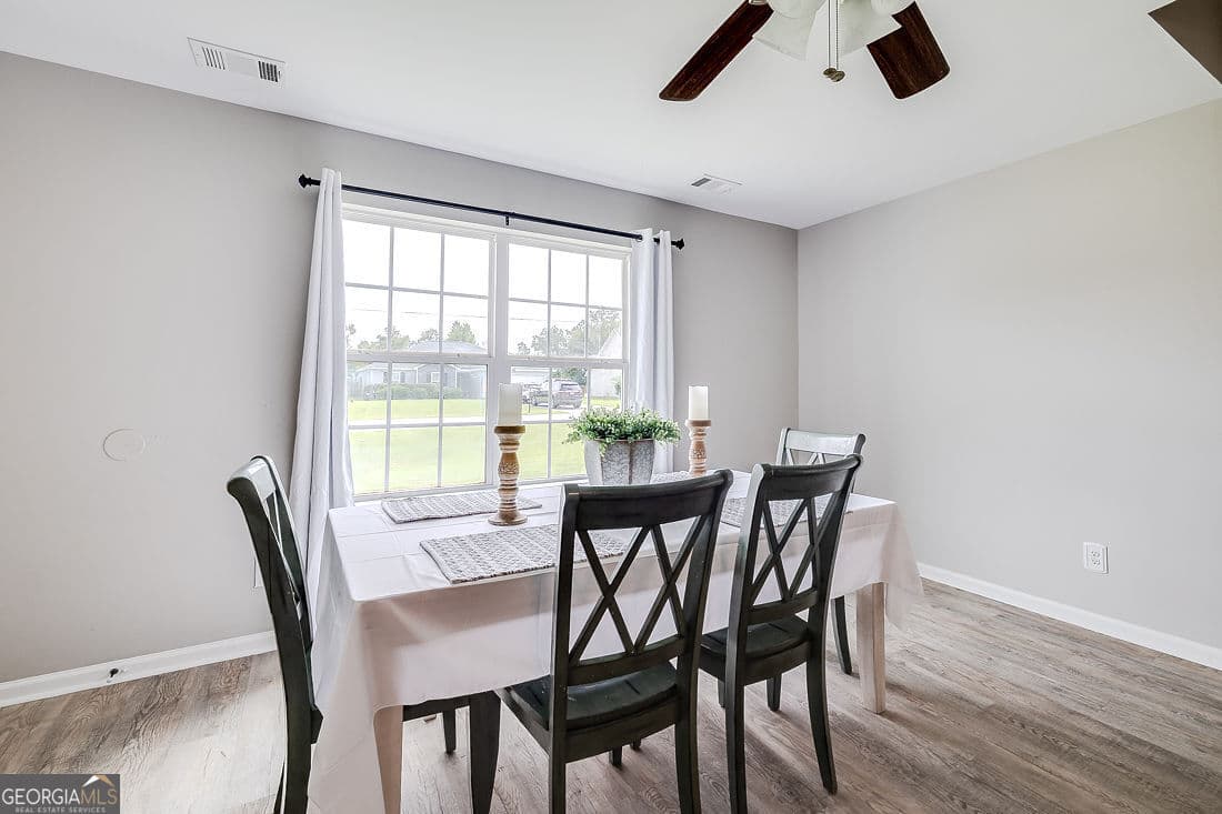 4 bedroom, 3 bathroom, 2,848 sq ft single family residence for sale at 45 Alvidine Lane, Ellabell, GA 31308 — photo 7