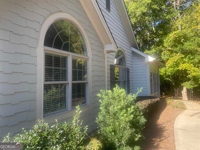 2 bedroom, 2 bathroom townhouse for rent at 142 Edgewood Court, Eatonton, GA 31024 for $3,100 a month — photo 2