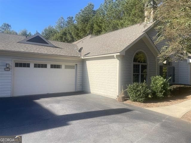 2 bedroom, 2 bathroom townhouse for rent at 142 Edgewood Court, Eatonton, GA 31024 for $3,100 a month