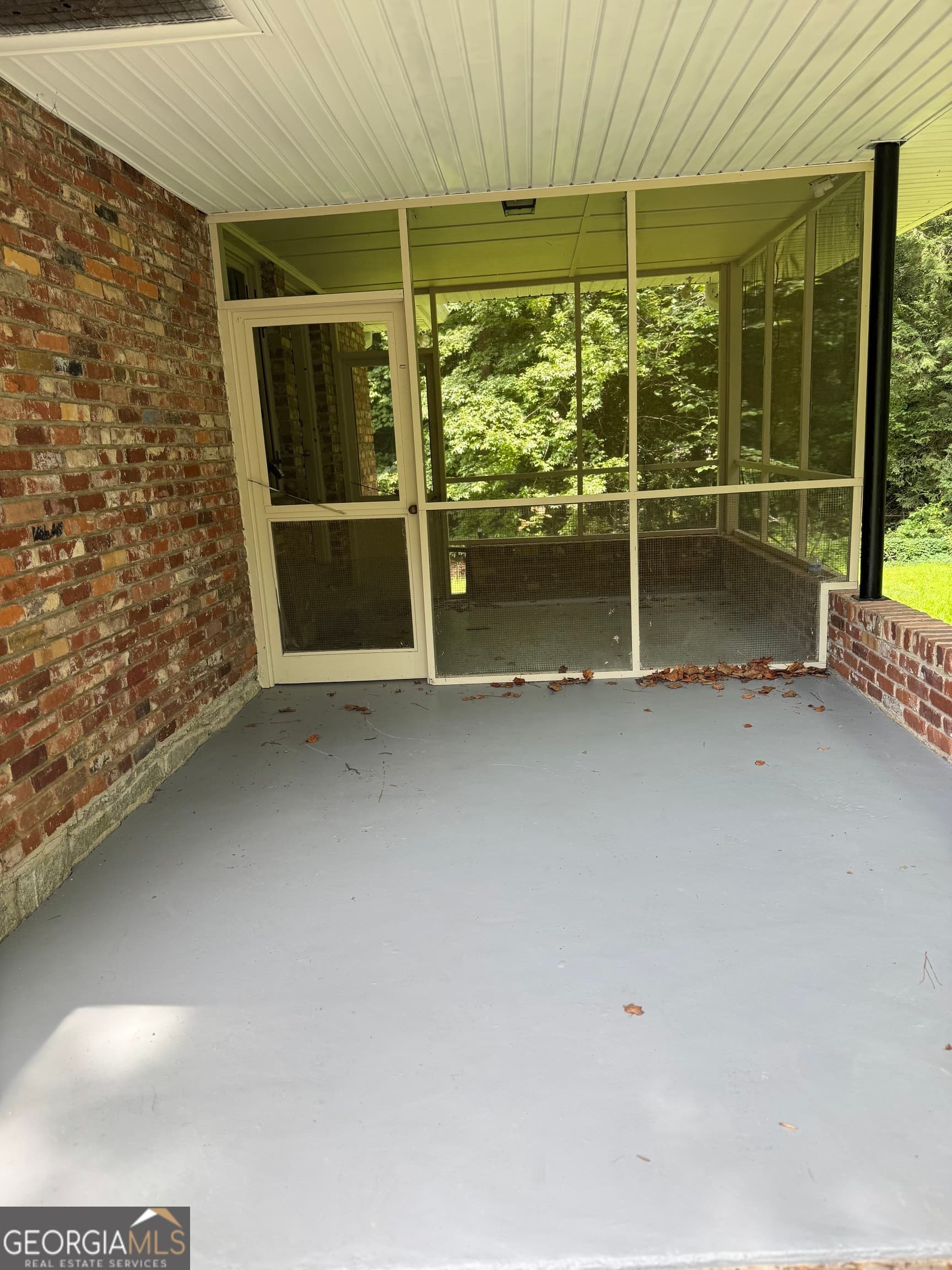 3 bedroom, 1.5 bathroom, 1,300 sq ft single family residence for rent at 2164 Pemberton Road, Atlanta, GA 30331 for $1,600 a month — photo 1 of 1