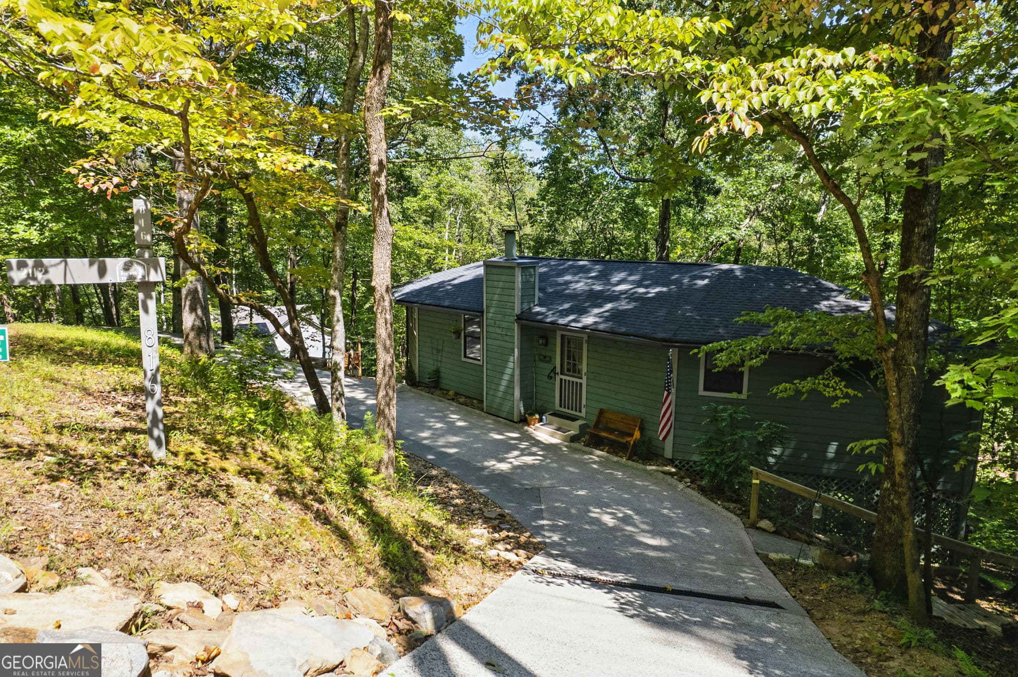 3 bedroom, 3 bathroom, 1,750 sq ft single family residence for sale at 816 Mulligan Way, Jasper, GA 30143 — photo 4