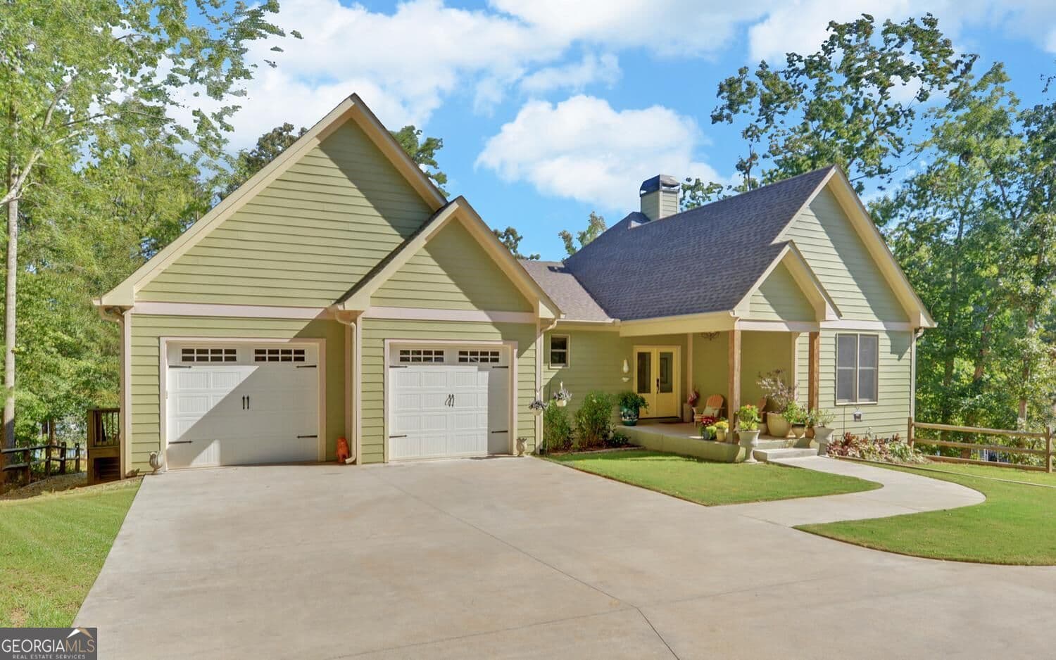 7 bedroom, 5.5 bathroom, 5,328 sq ft single family residence for sale at 675 Old Mill Road, Hartwell, GA 30643 — photo 2