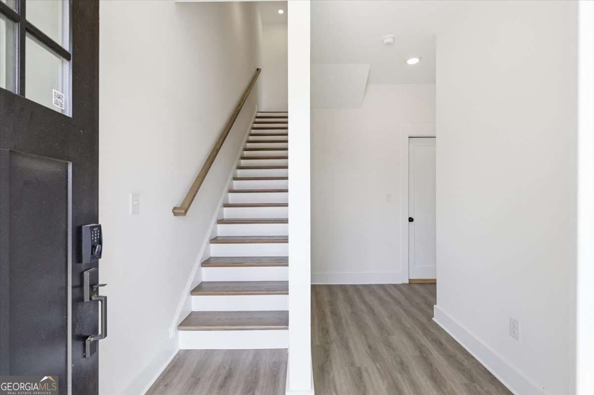 4 bedroom, 3.5 bathroom townhouse for sale at 208 Mission Way, Atlanta, GA 30315 — photo 4