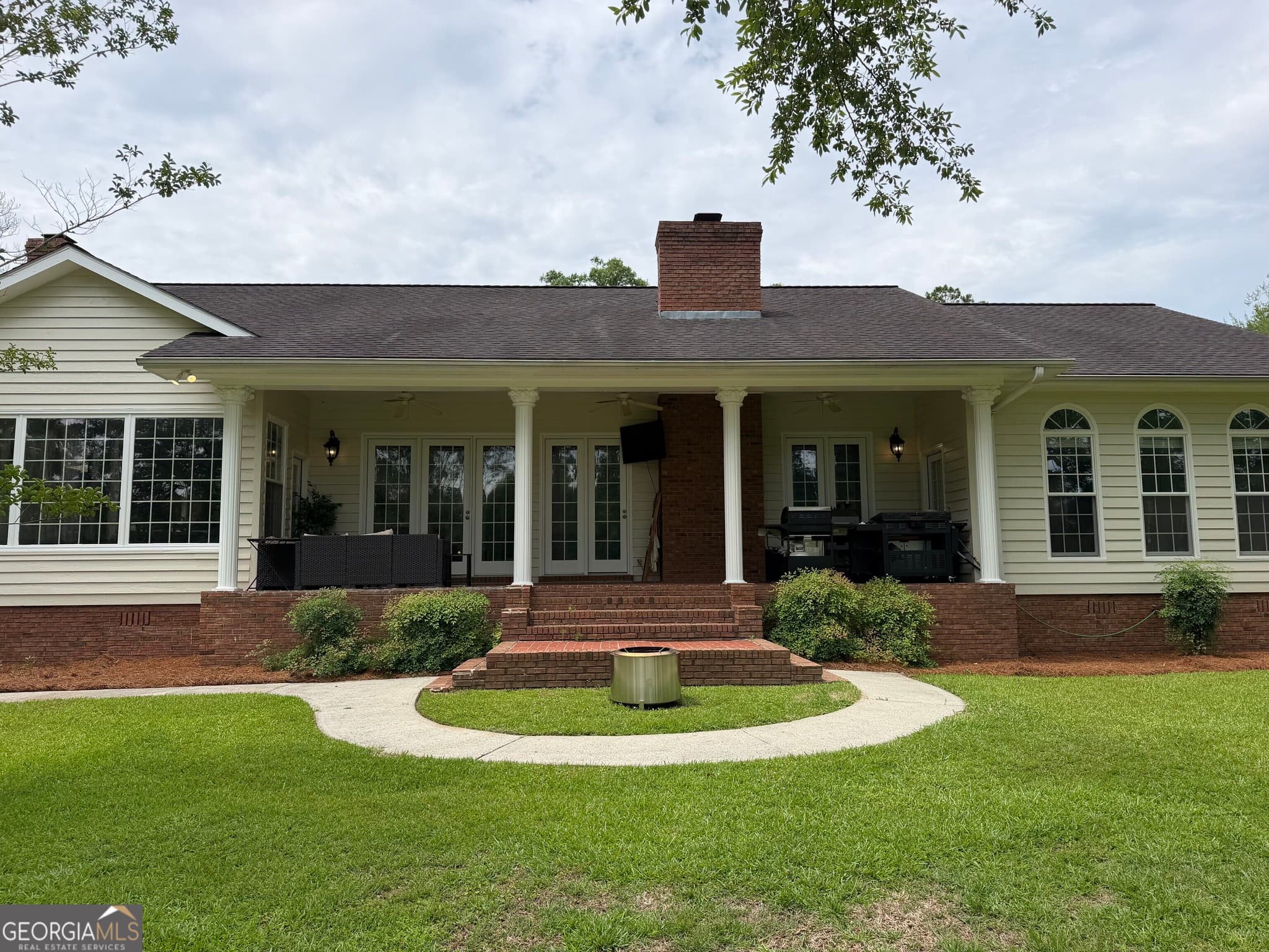 3 bedroom, 3 bathroom, 3,366 sq ft single family residence for sale at 1729 Green Acres Drive, Vidalia, GA 30474 — photo 4