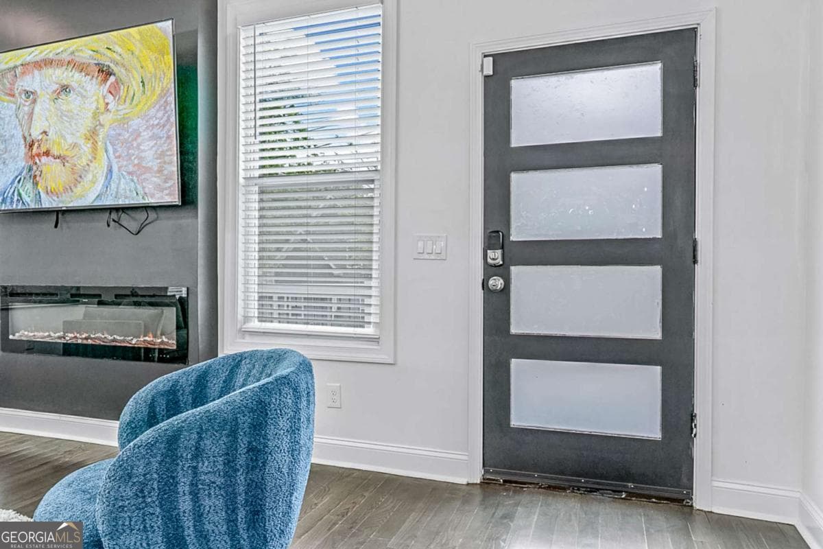 4 bedroom, 3 bathroom single family residence for rent at 620 Echo Street, Atlanta, GA 30318 for $4,500 a month — photo 6