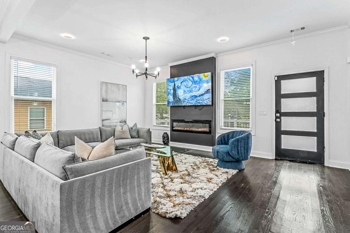 4 bedroom, 3 bathroom single family residence for rent at 620 Echo Street, Atlanta, GA 30318 for $4,500 a month — photo 7