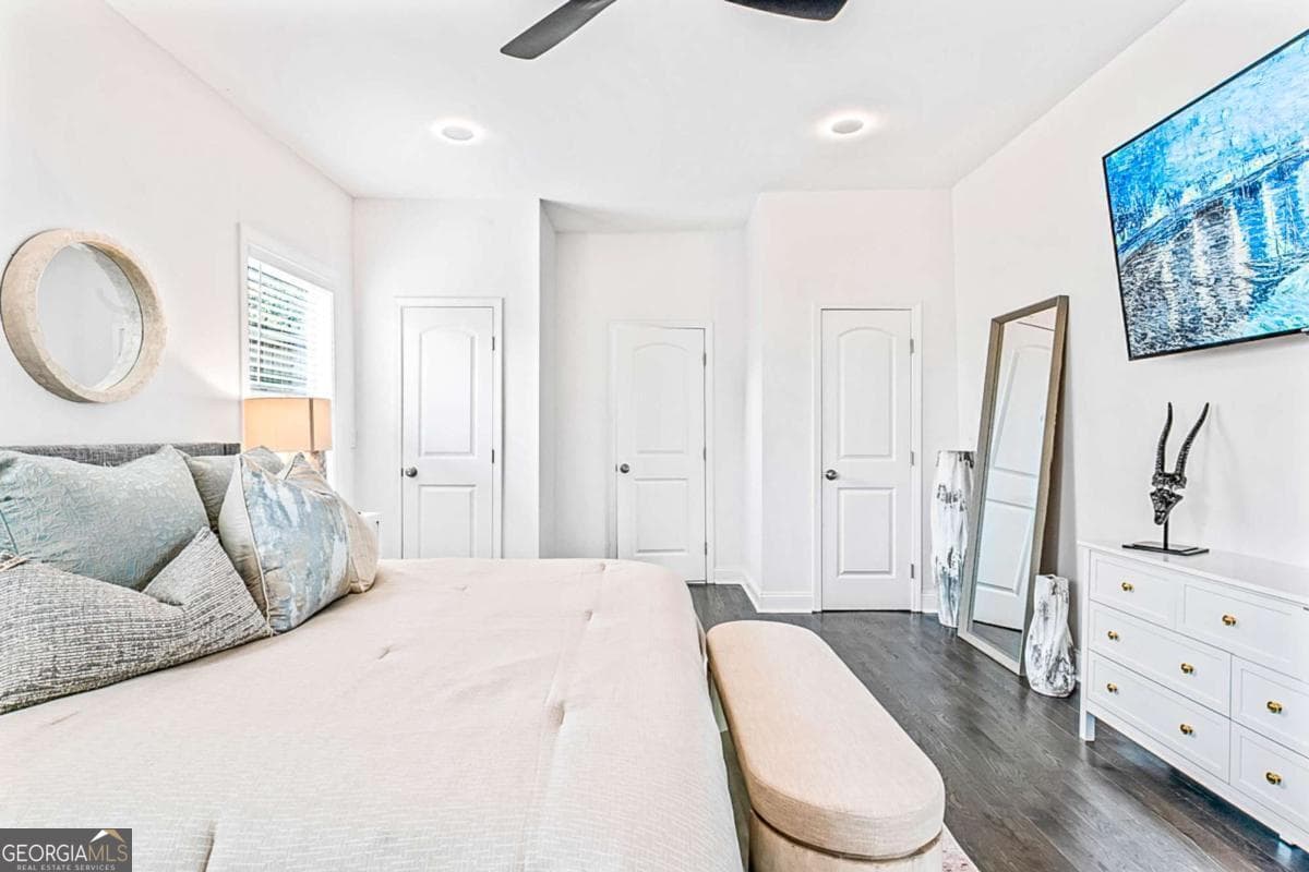 4 bedroom, 3 bathroom single family residence for rent at 620 Echo Street, Atlanta, GA 30318 for $4,500 a month — photo 9
