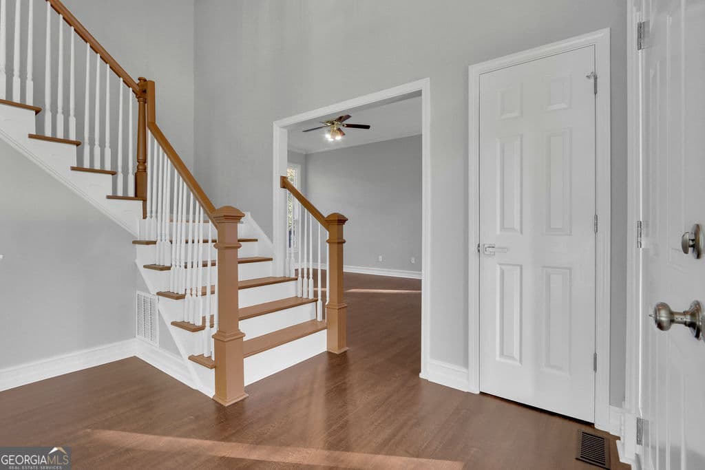 4 bedroom, 2.5 bathroom, 2,130 sq ft single family residence for sale at 2904 Volland Grove Trail, Lawrenceville, GA 30043 — photo 10