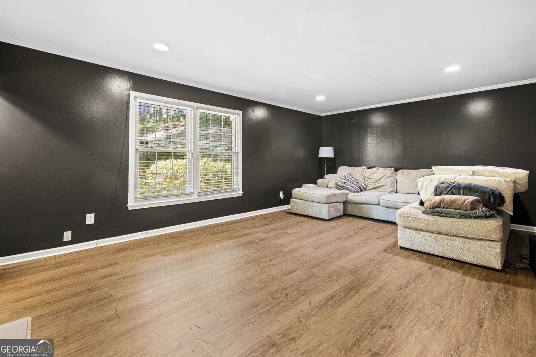 4 bedroom, 3 bathroom, 2,499 sq ft condominium for sale at 153 Maribeau Square, Atlanta, GA 30327 — photo 5