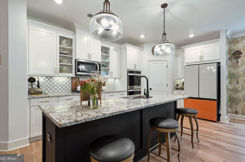 3 bedroom, 2.5 bathroom, 2,335 sq ft single family residence for sale at 409 Mcdaniel Place, Canton, GA 30115 — photo 7
