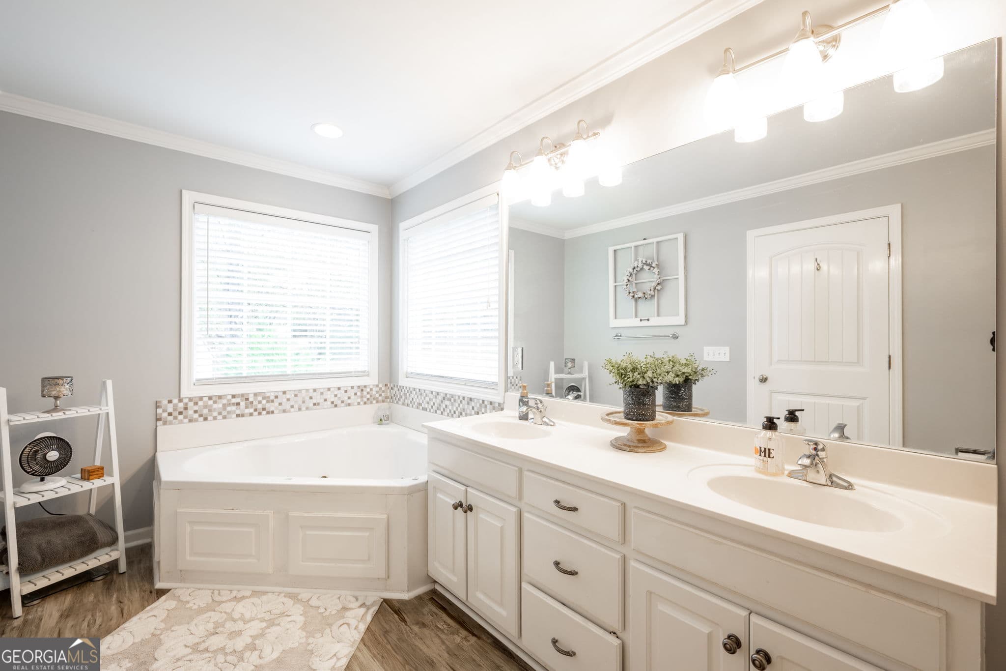3 bedroom, 2 bathroom, 1,676 sq ft single family residence for sale at 1616 Houston Valley Road, Ringgold, GA 30736 — photo 7