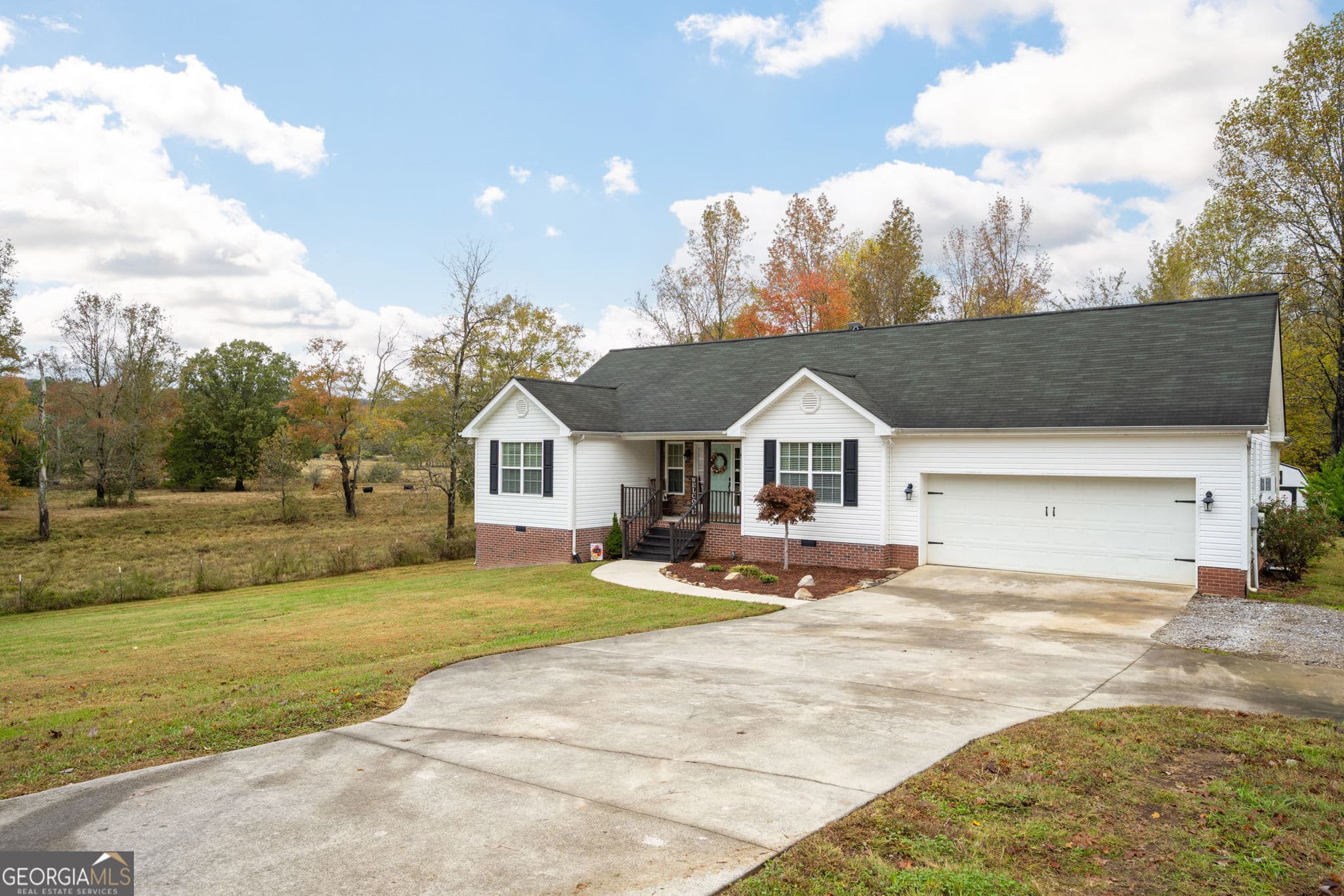 3 bedroom, 2 bathroom, 1,676 sq ft single family residence for sale at 1616 Houston Valley Road, Ringgold, GA 30736 — photo 5