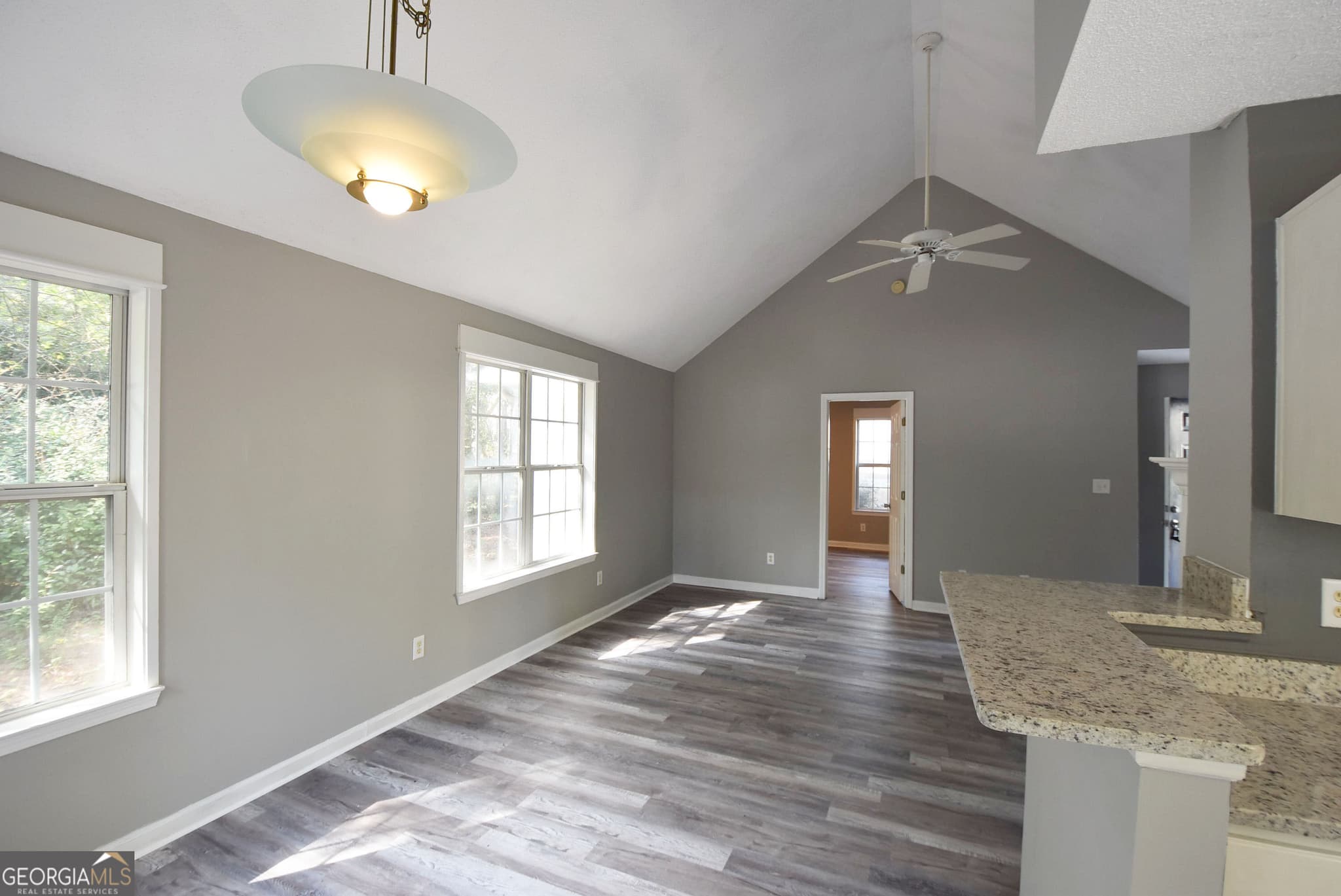 3 bedroom, 2 bathroom, 1,328 sq ft single family residence for rent at 700 S Fairfield Drive, Peachtree City, GA 30269 for $2,200 a month — photo 6