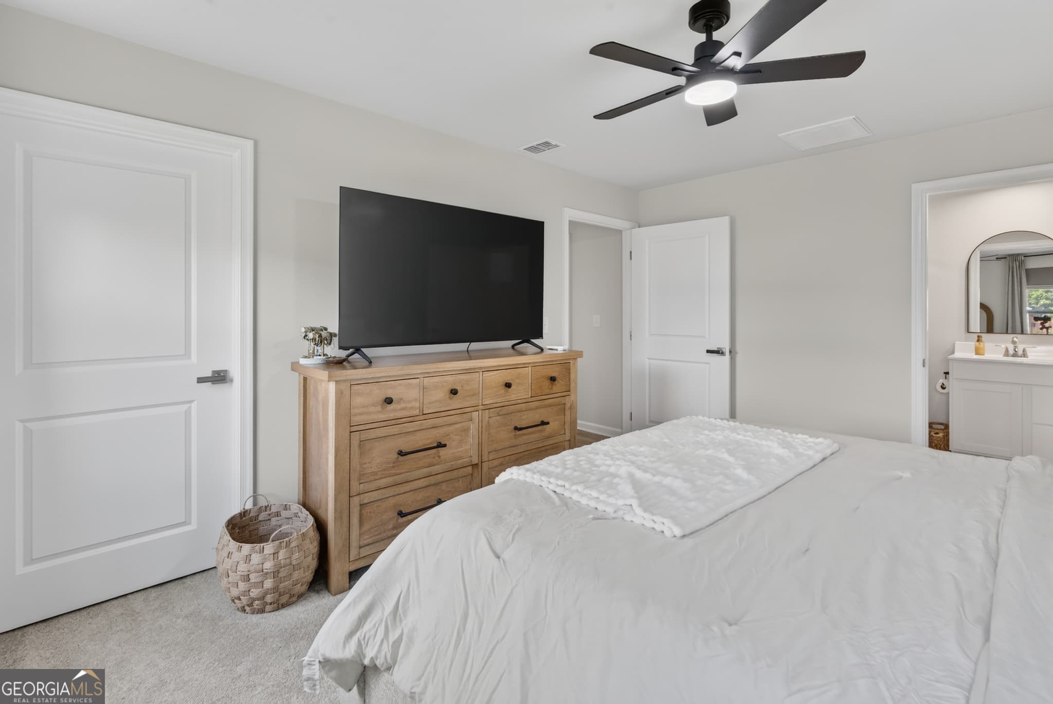 3 bedroom, 2 bathroom, 1,533 sq ft single family residence for sale at 42 Summer Club Boulevard, Rome, GA 30165 — photo 9