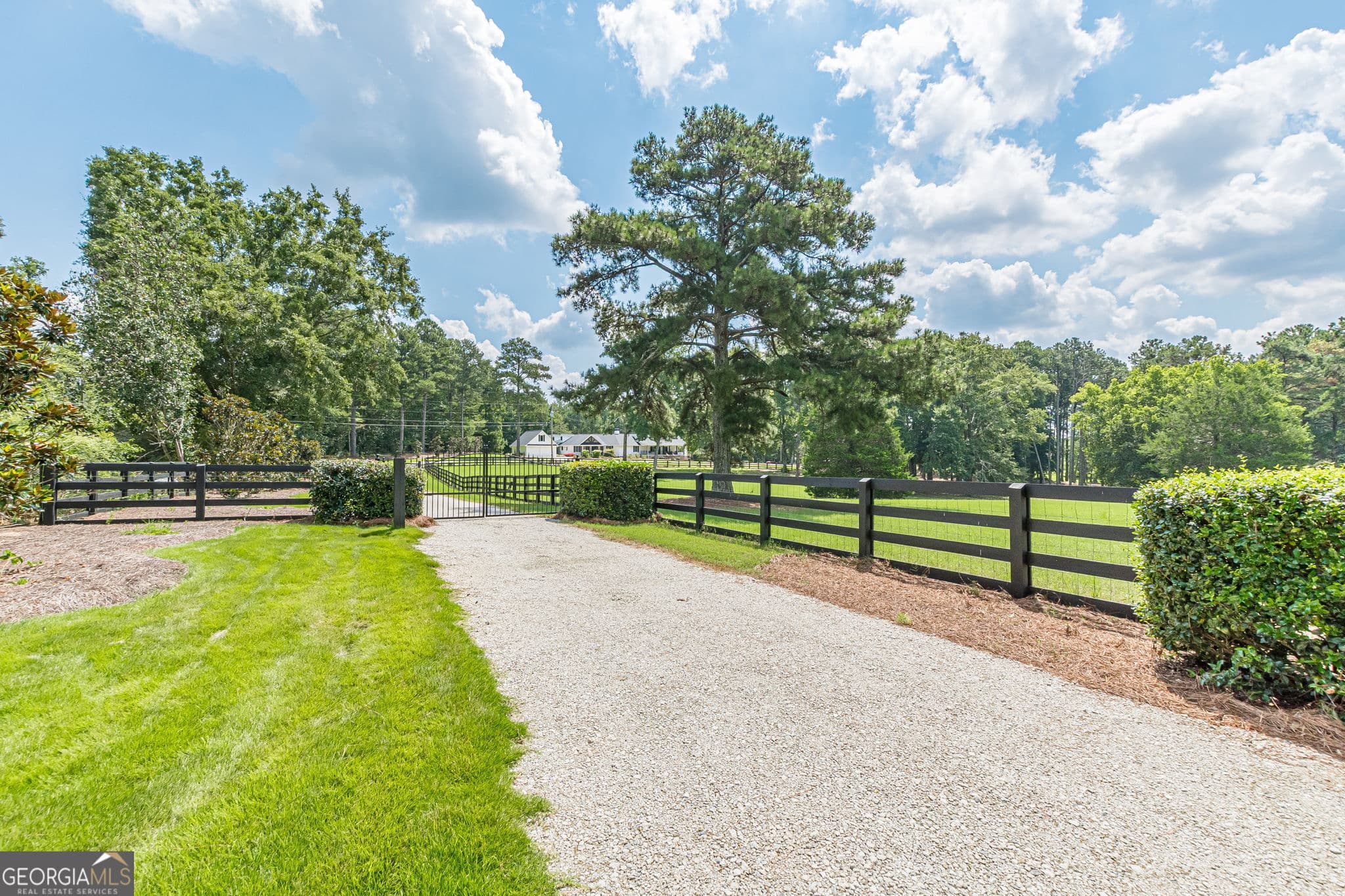 4 bedroom, 4.5 bathroom, 5,792 sq ft single family residence for sale at 9667 Ephesus Church Road, Villa Rica, GA 30180 — photo 9