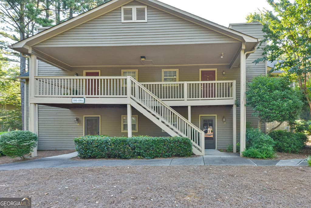 2 bedroom, 1 bathroom, 1,089 sq ft condominium for rent at 1904 Country Park Drive, Smyrna, GA 30080 for $1,600 a month — photo 1 of 1